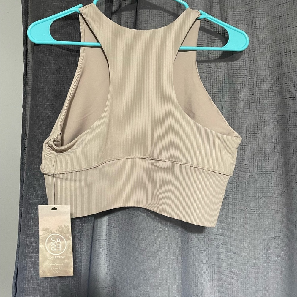 NWT Tulip-Hem Racerback Sports Bra Size Medium - Picture 4 of 4